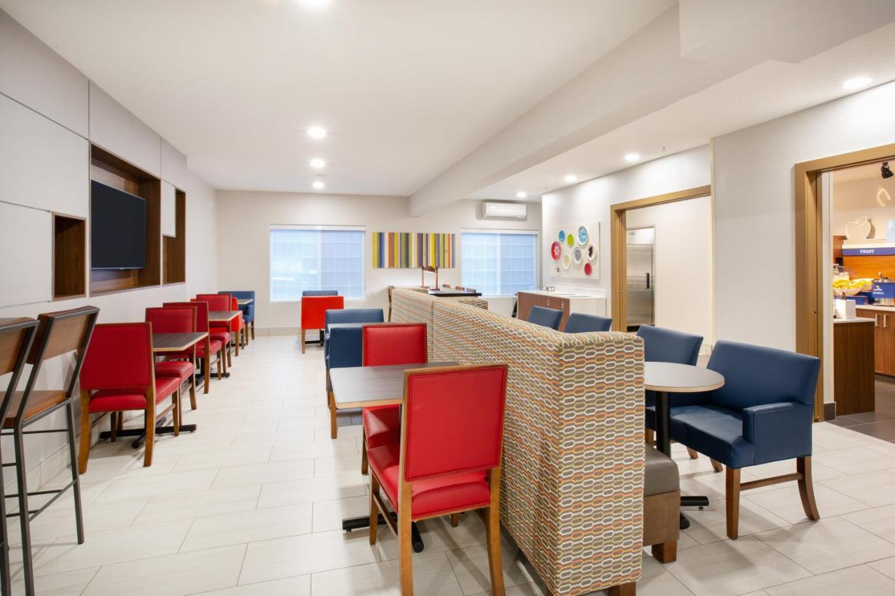 Holiday Inn Express & Suites Lincoln City By Ihg Exterior foto